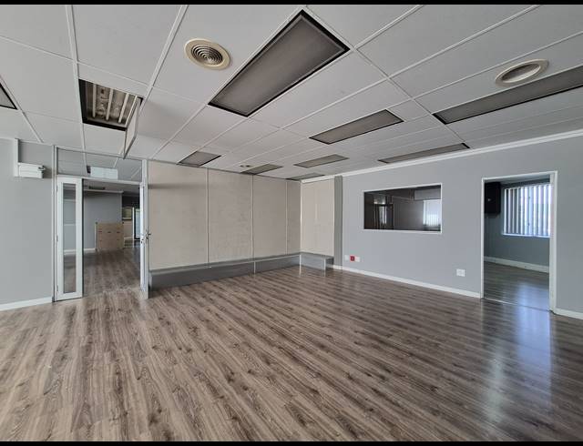 300M² OFFICE TO LET IN RIVONIA